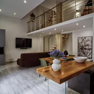  Guest house Alivi Indipendent