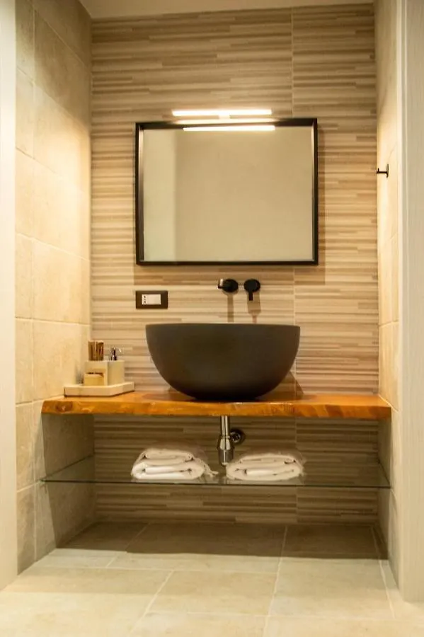 Alojamento de Acomodação e Pequeno-almoço Ellements - Luxury Rooms Brindisi